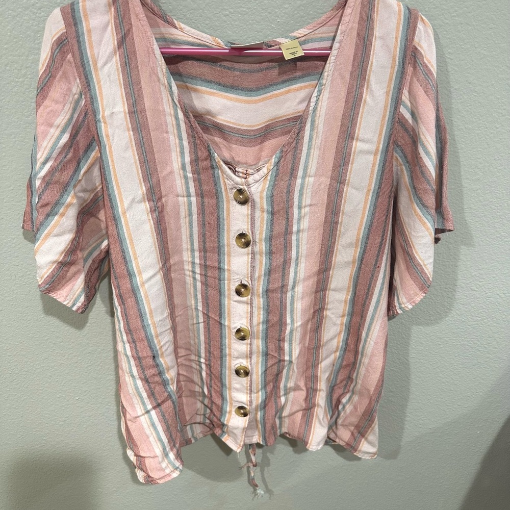 DayTrip Button-Down blouse